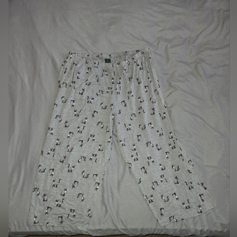 Kitty Pajama Set - Picture 3 of 3